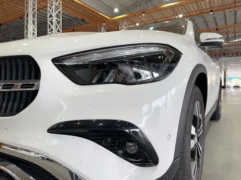 Mercedes-Benz GLA — фото 10