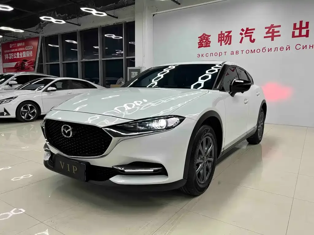Mazda CX-4 — фото 1