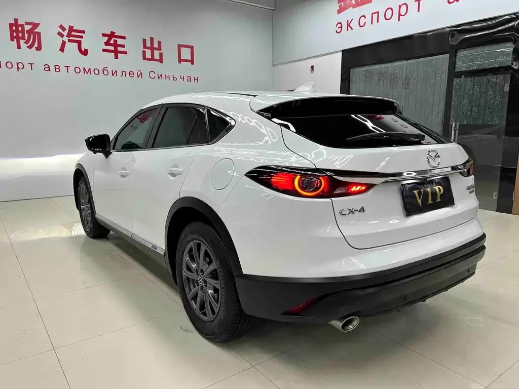 Mazda CX-4 — фото 4