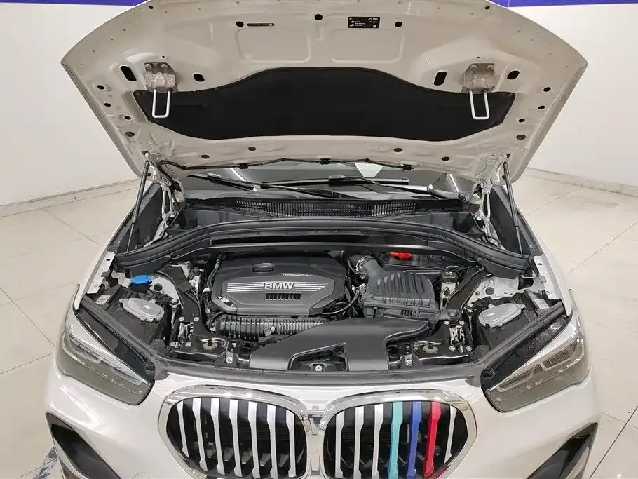 BMW X1 — фото 10
