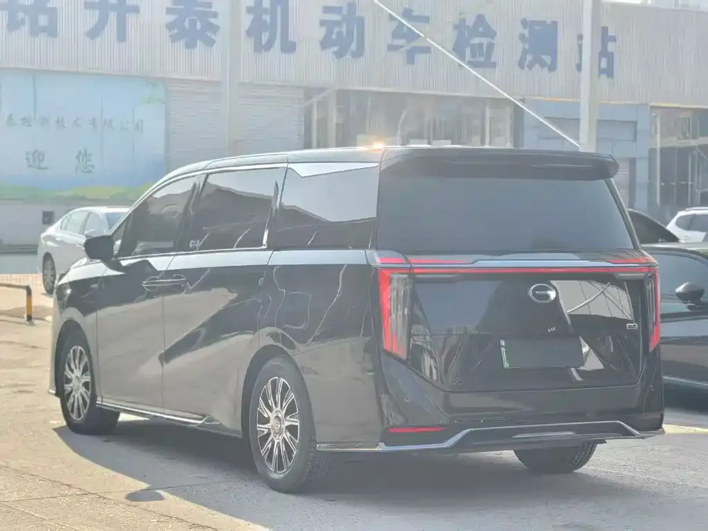 GAC Motor Trumpchi E9 — фото 3