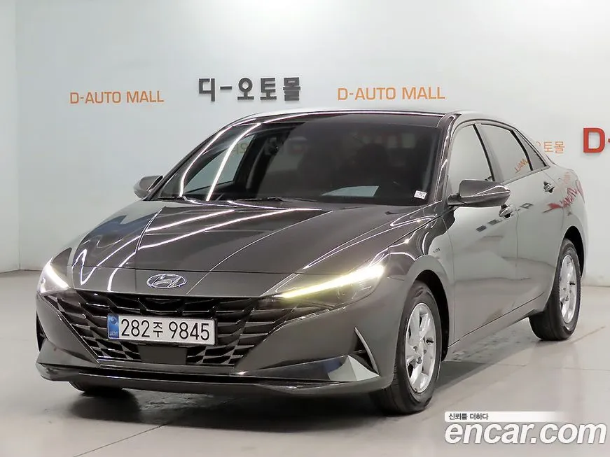 Hyundai AVANTE — фото 1