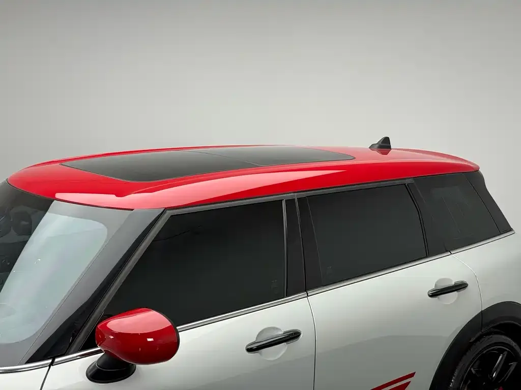 MINI Clubman JCW — фото 2
