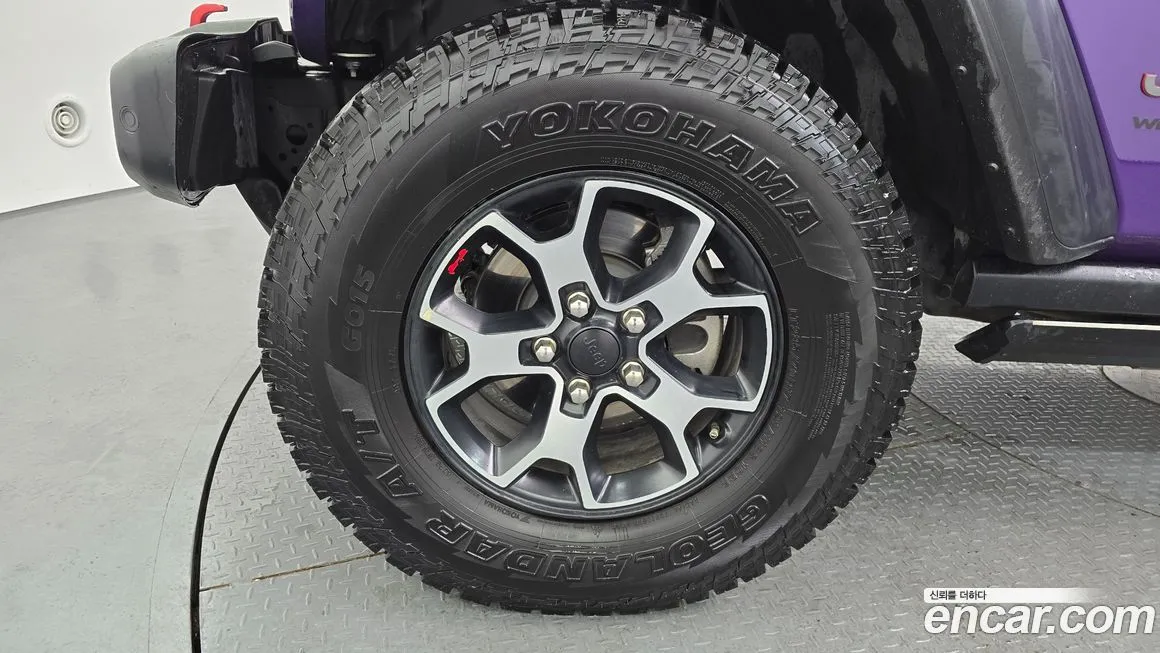 Jeep Wrangler — фото 10