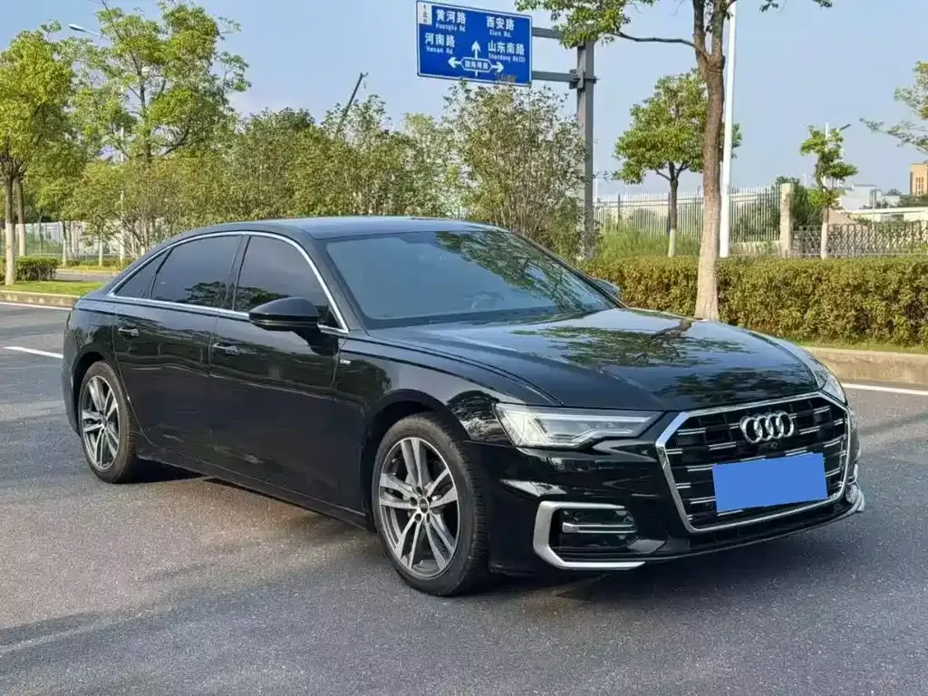 Audi A6L — фото 9