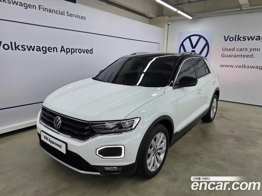 Volkswagen T-Roc — фото 1
