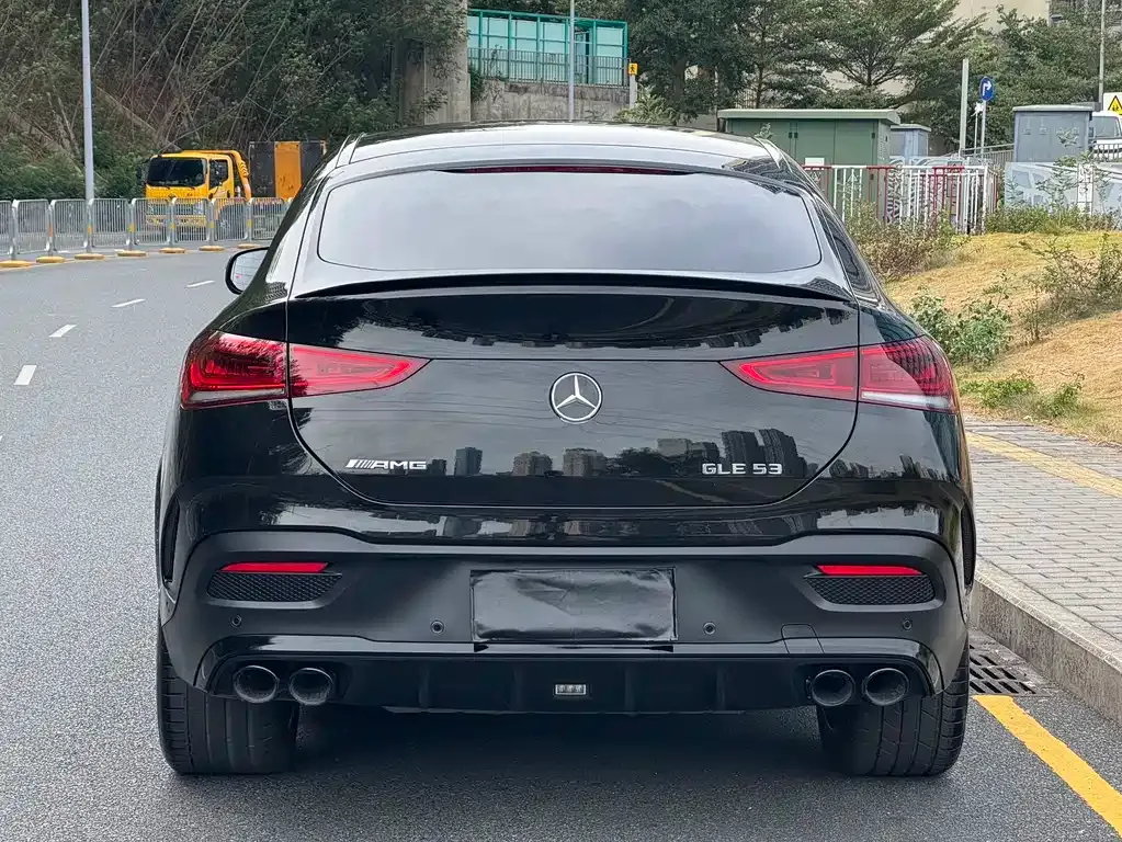 Mercedes-Benz GLE Coupe AMG — фото 9
