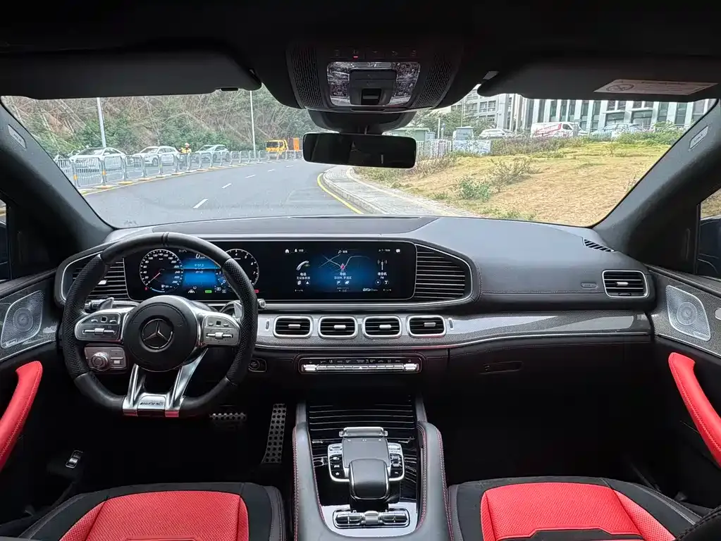 Mercedes-Benz GLE Coupe AMG — фото 6
