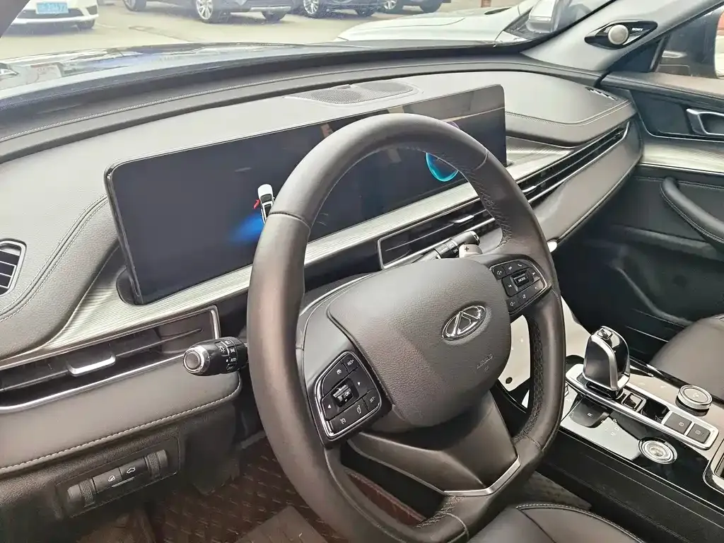 Chery Tiggo 8 PLUS — фото 10