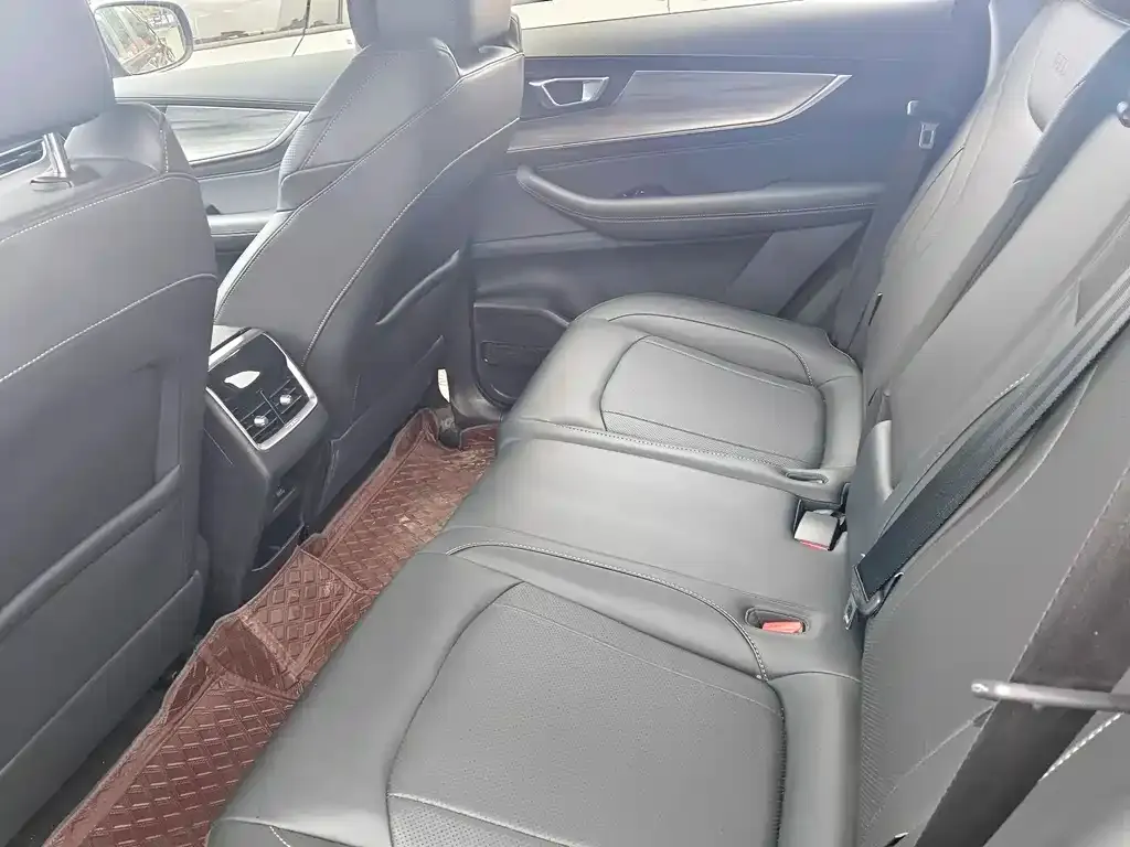 Chery Tiggo 8 PLUS — фото 6