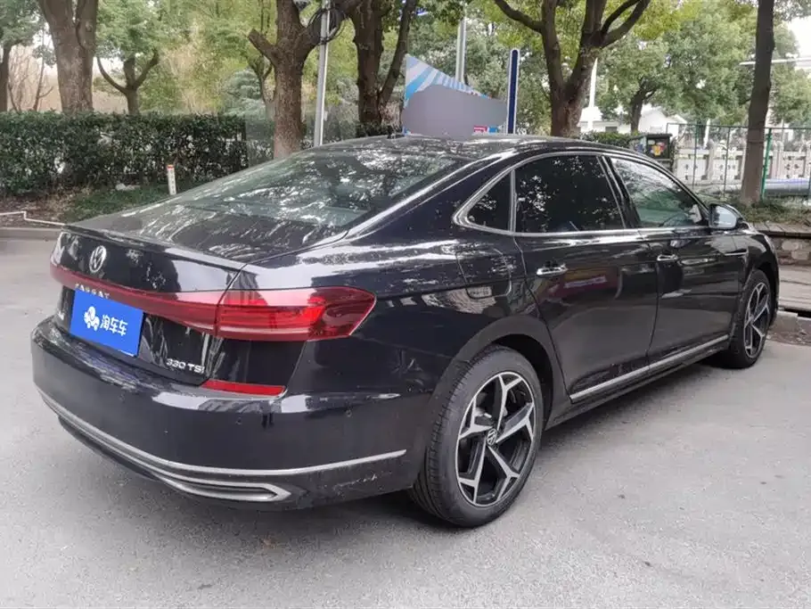 Volkswagen Passat — фото 5