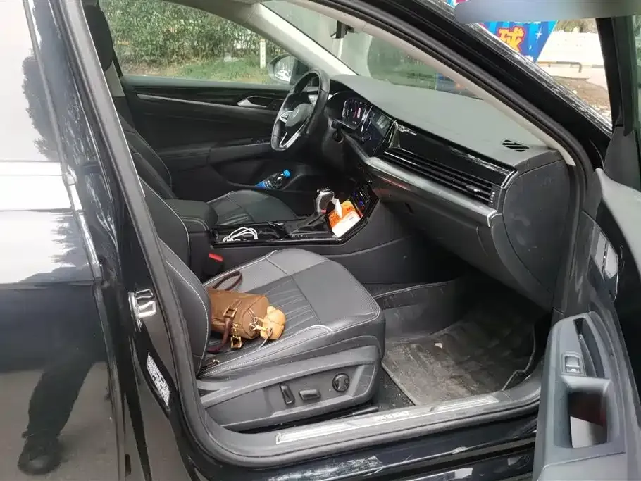 Volkswagen Passat — фото 3