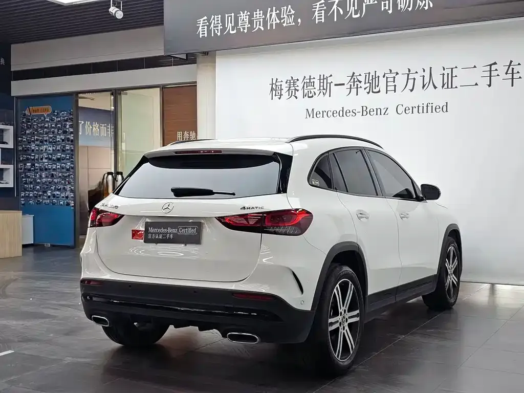 Mercedes-Benz GLA — фото 7