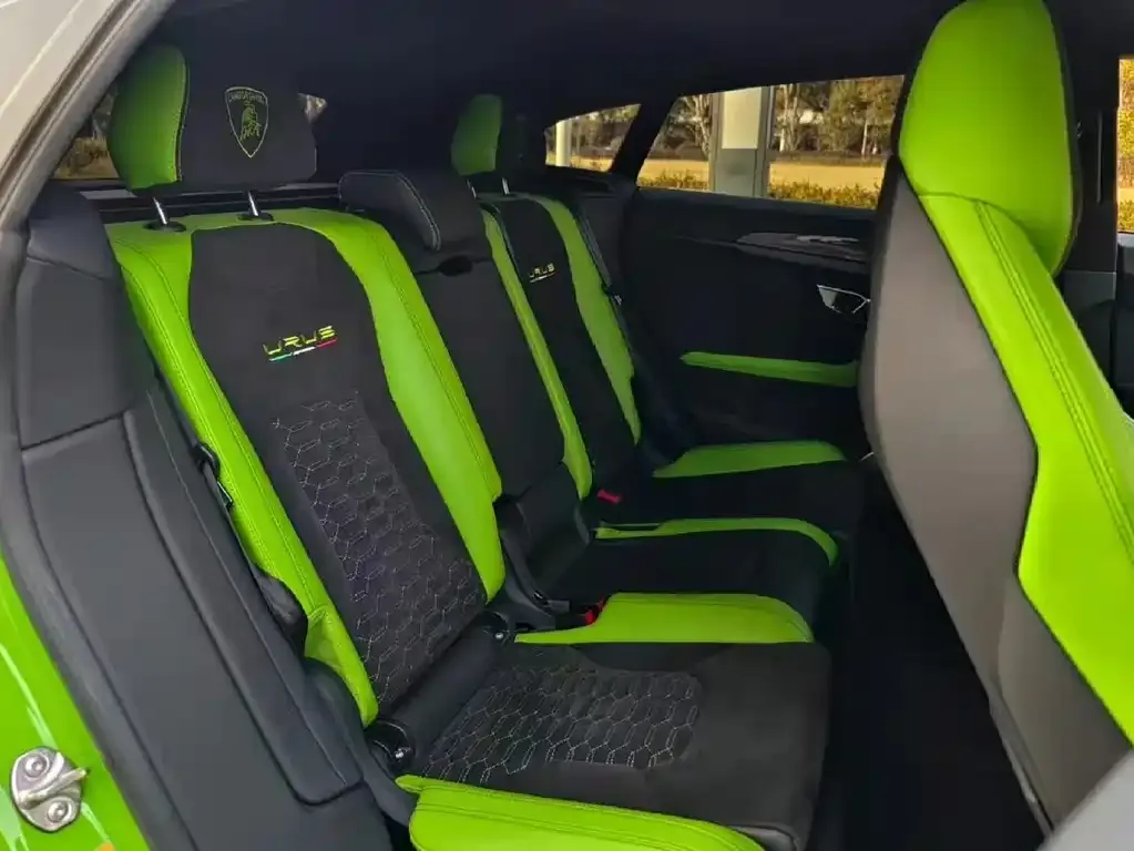 Lamborghini Urus — фото 2