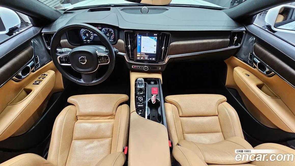 Volvo S90 — фото 10