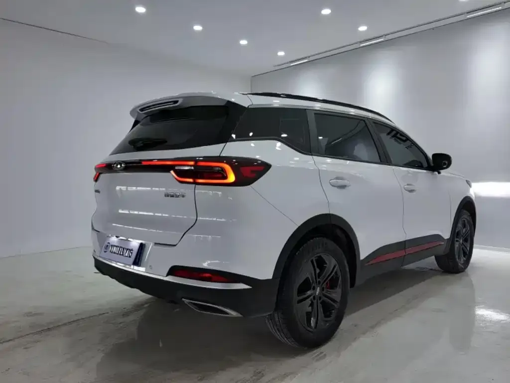 Chery Tiggo 7 — фото 4