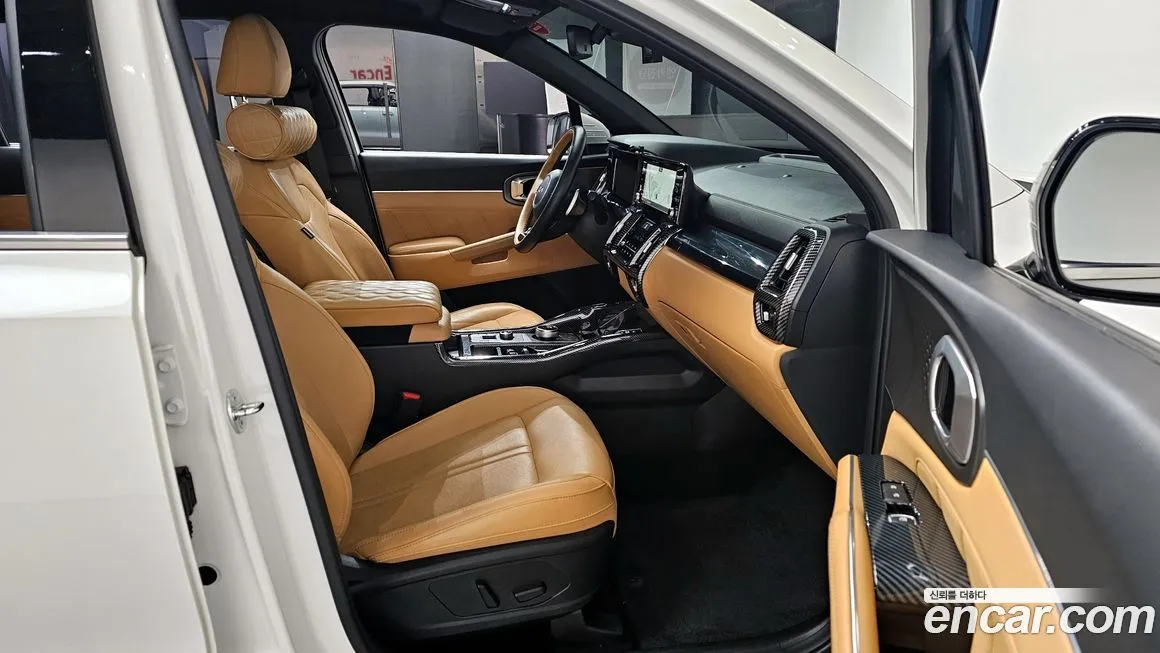 Kia Sorento — фото 5