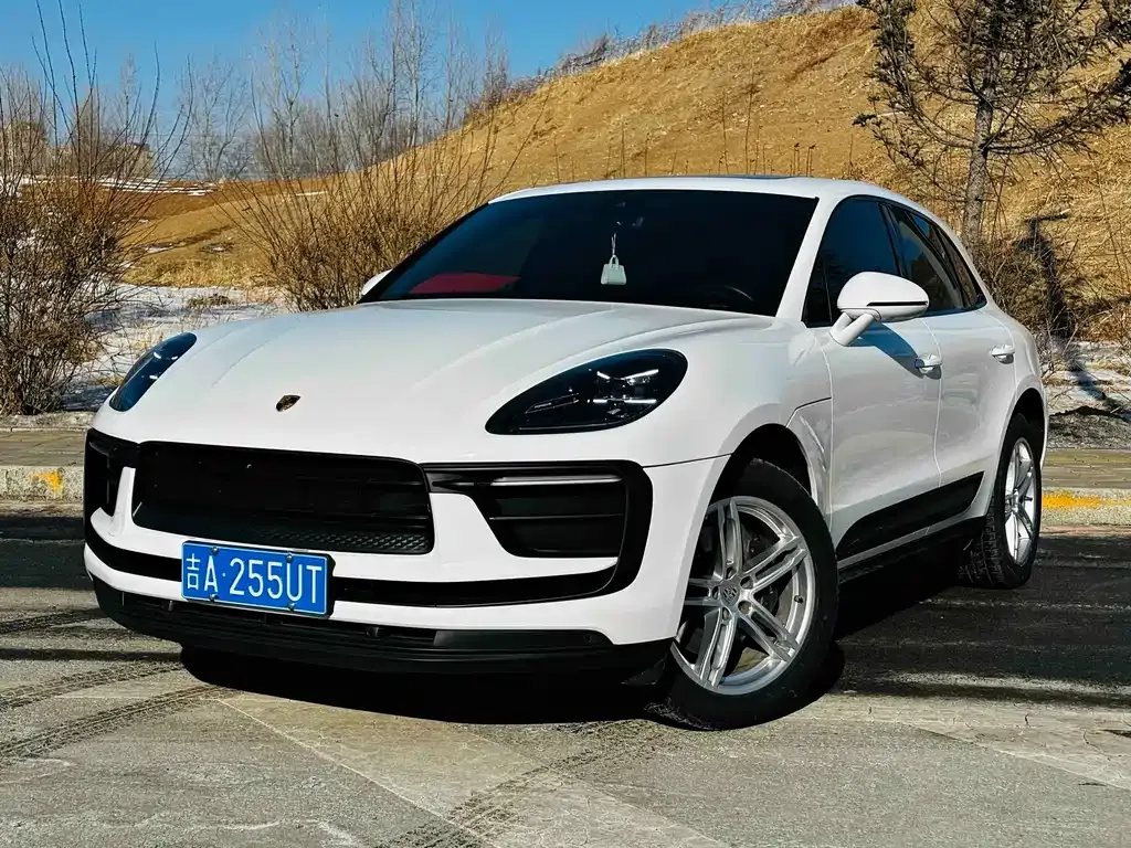Porsche Macan — фото 1