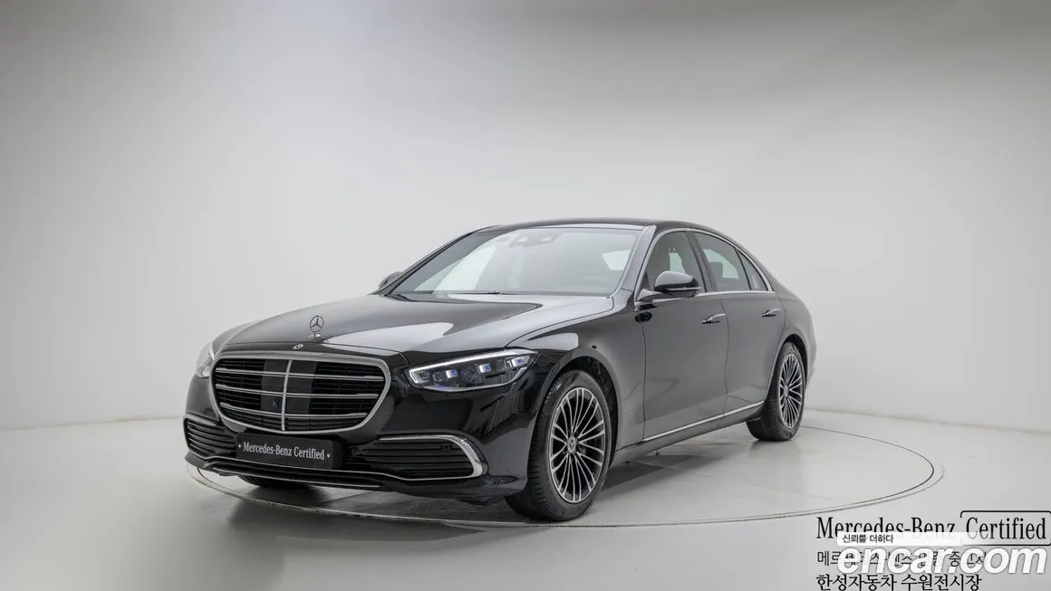 Mercedes-Benz S-Class — фото 1