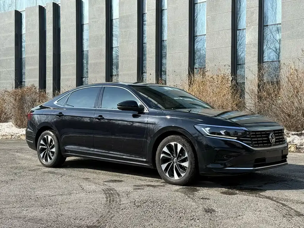 Volkswagen Passat — фото 10