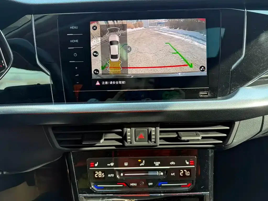 Volkswagen Passat — фото 5
