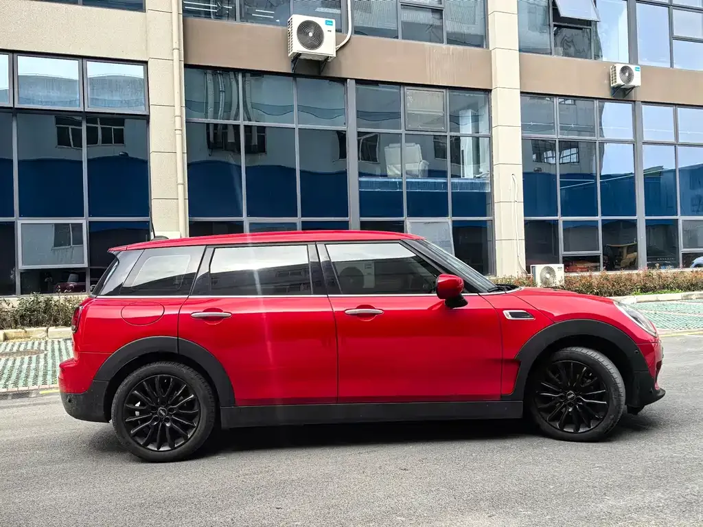 MINI Clubman — фото 8