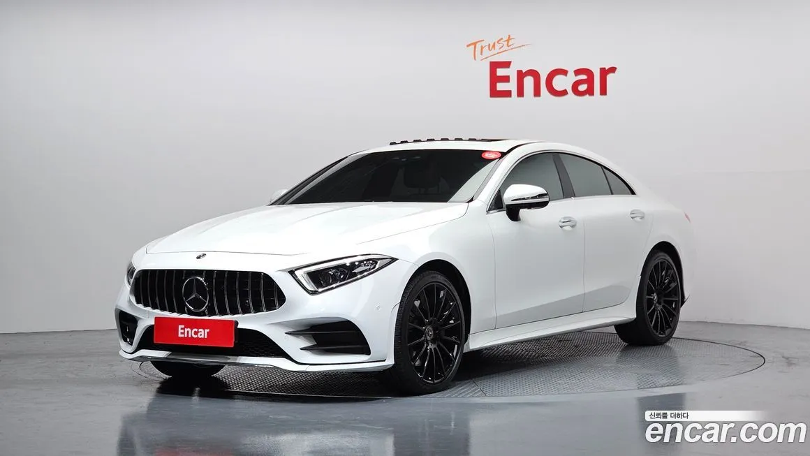Mercedes-Benz CLS-Class — фото 1