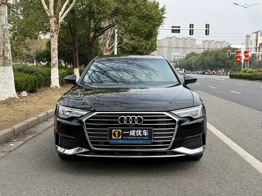 Audi A6L — фото 10