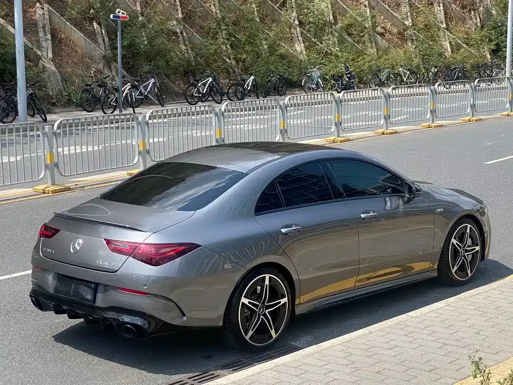 Mercedes-Benz CLA AMG — фото 10
