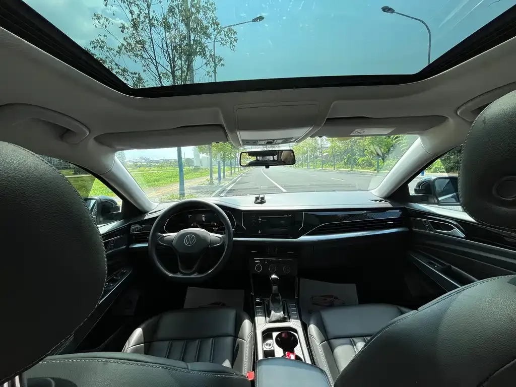 Volkswagen Passat — фото 2