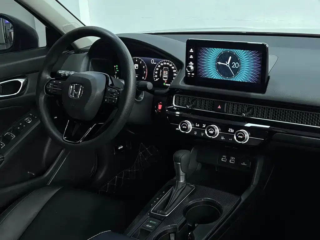 Honda Civic — фото 2