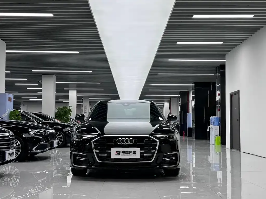 Audi A6L — фото 4