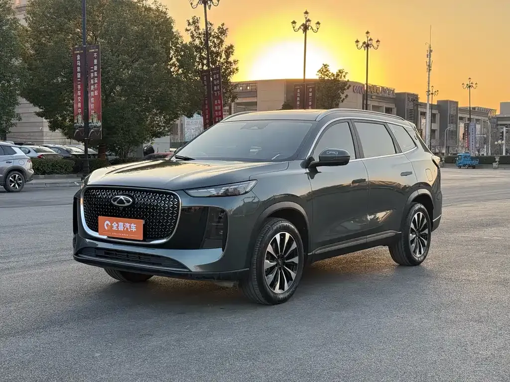 Chery Tiggo 8 PLUS — фото 1
