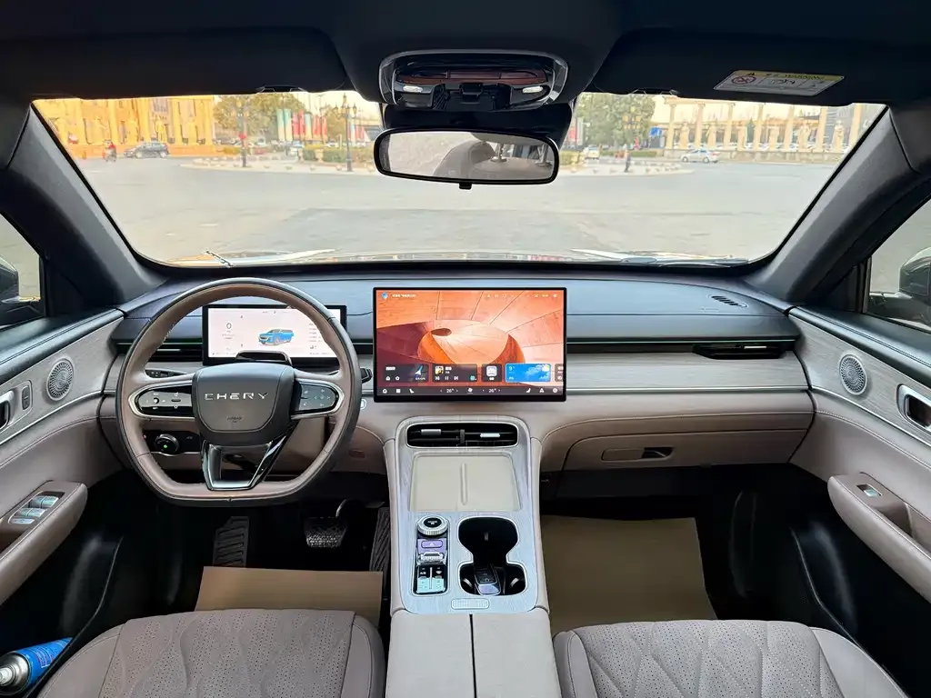 Chery Tiggo 8 PLUS — фото 2