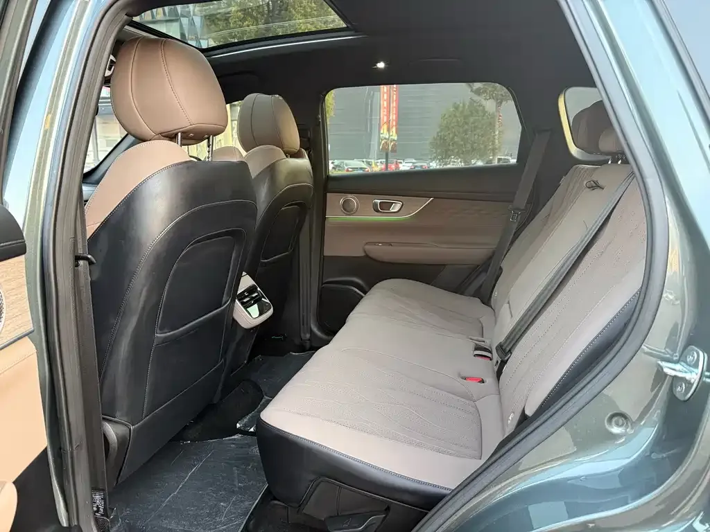 Chery Tiggo 8 PLUS — фото 6