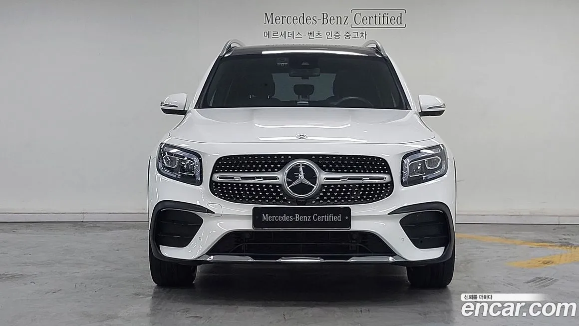 Mercedes-Benz GLB-Class — фото 9