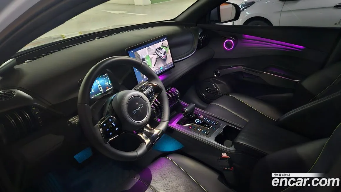 BYD Atto 3 — фото 10