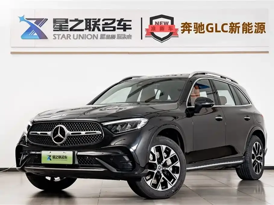 Mercedes-Benz GLC PHEV — фото 1