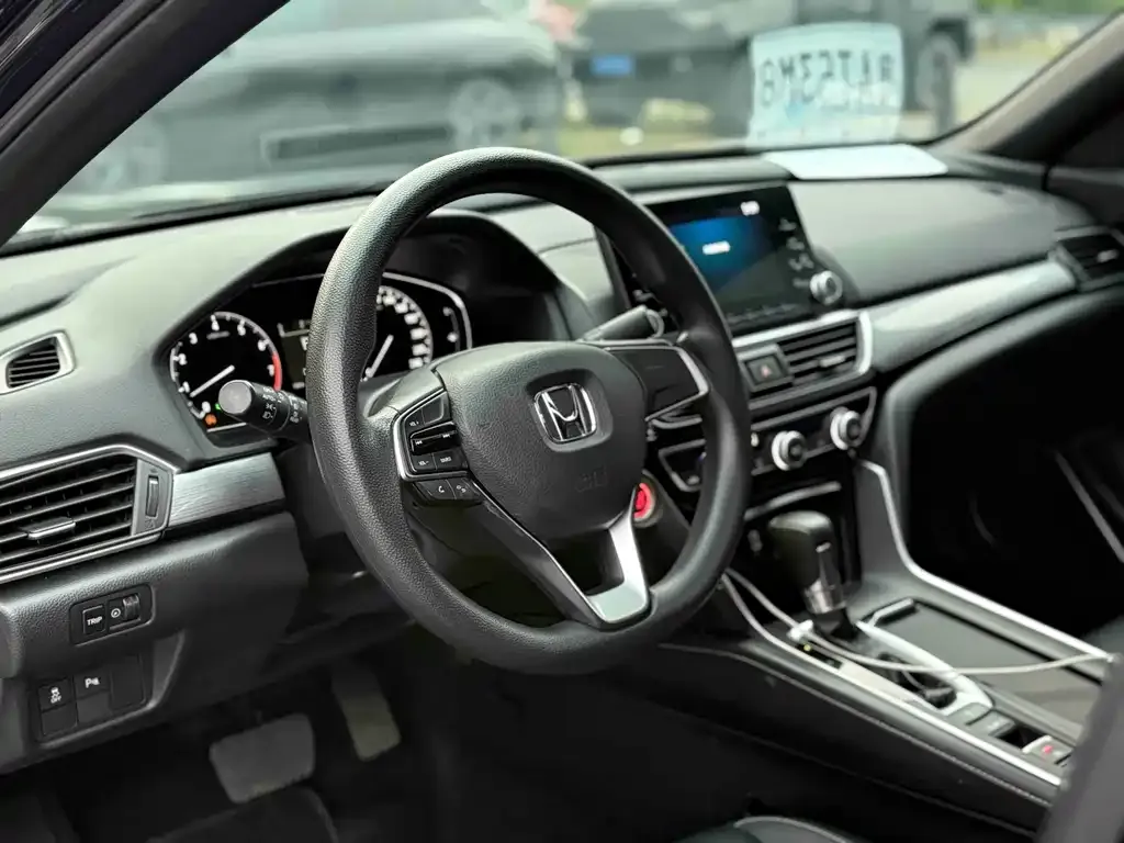 Honda Inspire — фото 9