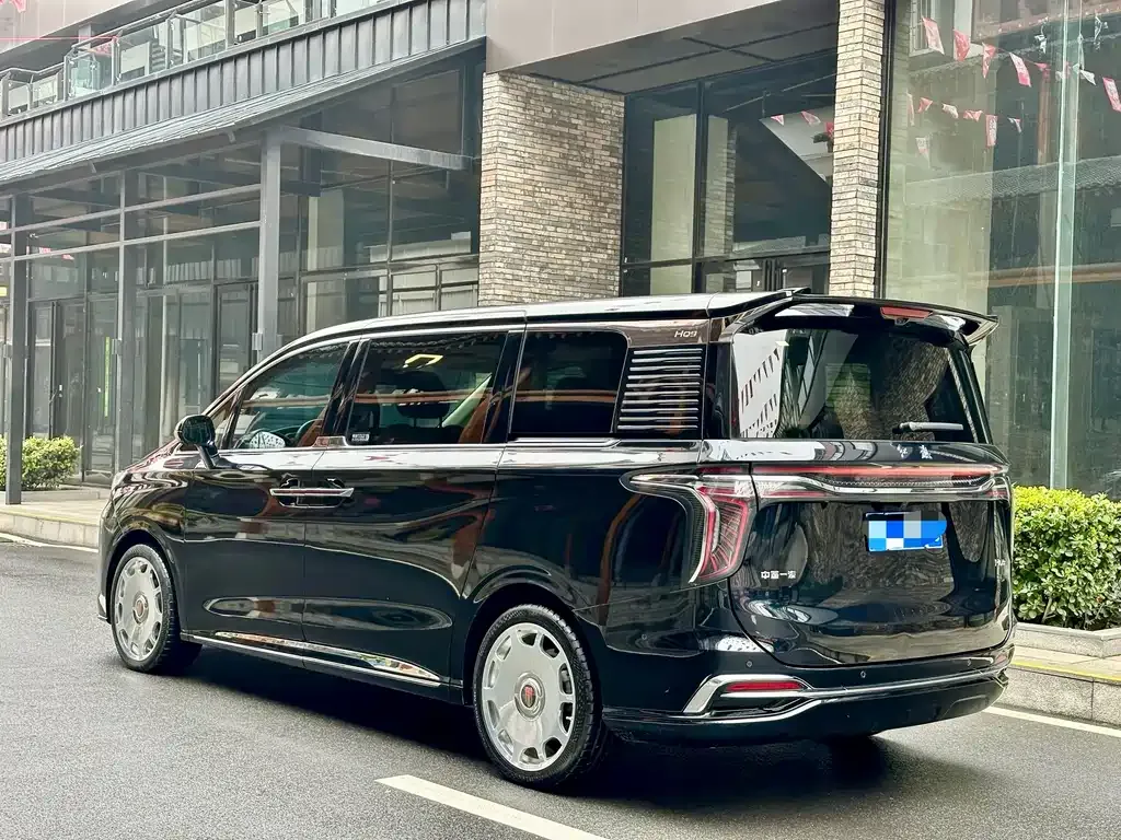 Hongqi HQ9 — фото 4