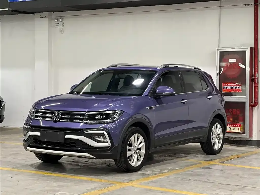 Volkswagen T-Cross — фото 1