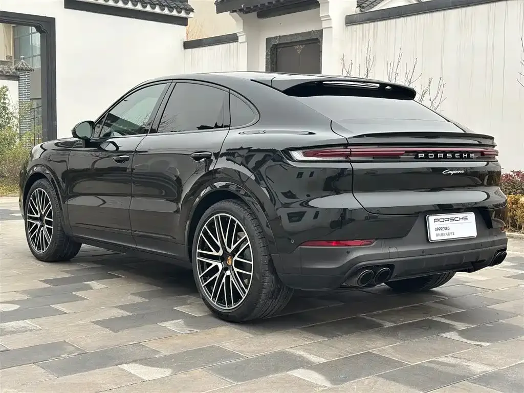 Porsche Cayenne — фото 8