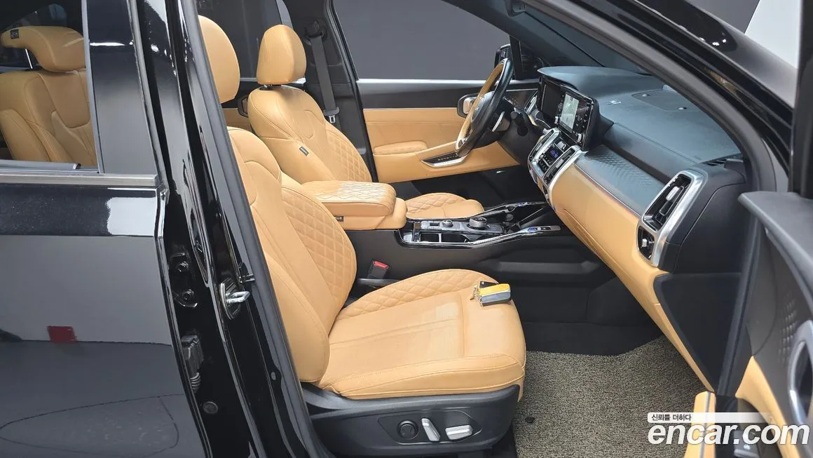 Kia Sorento — фото 7