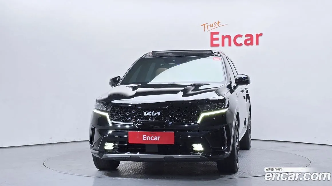Kia Sorento — фото 9