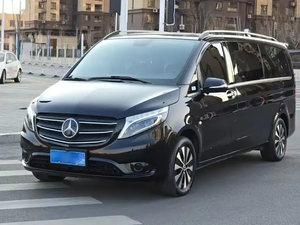 Mercedes-Benz Vito — фото 1