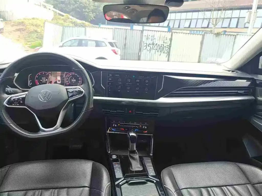 Volkswagen Passat — фото 2