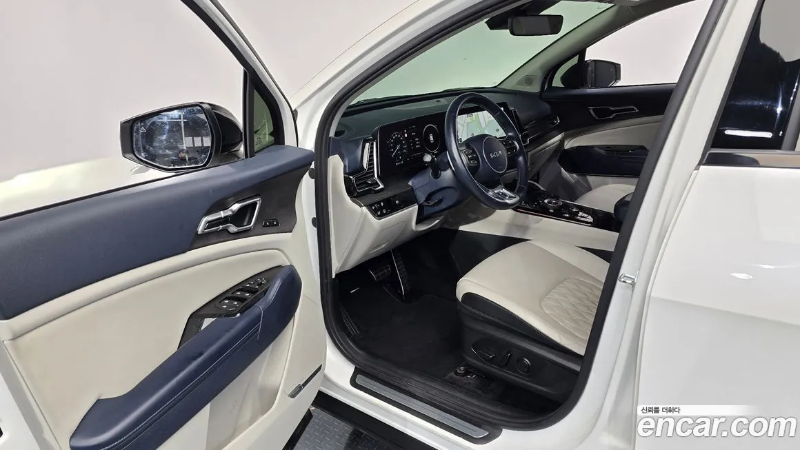 Kia Sportage — фото 8