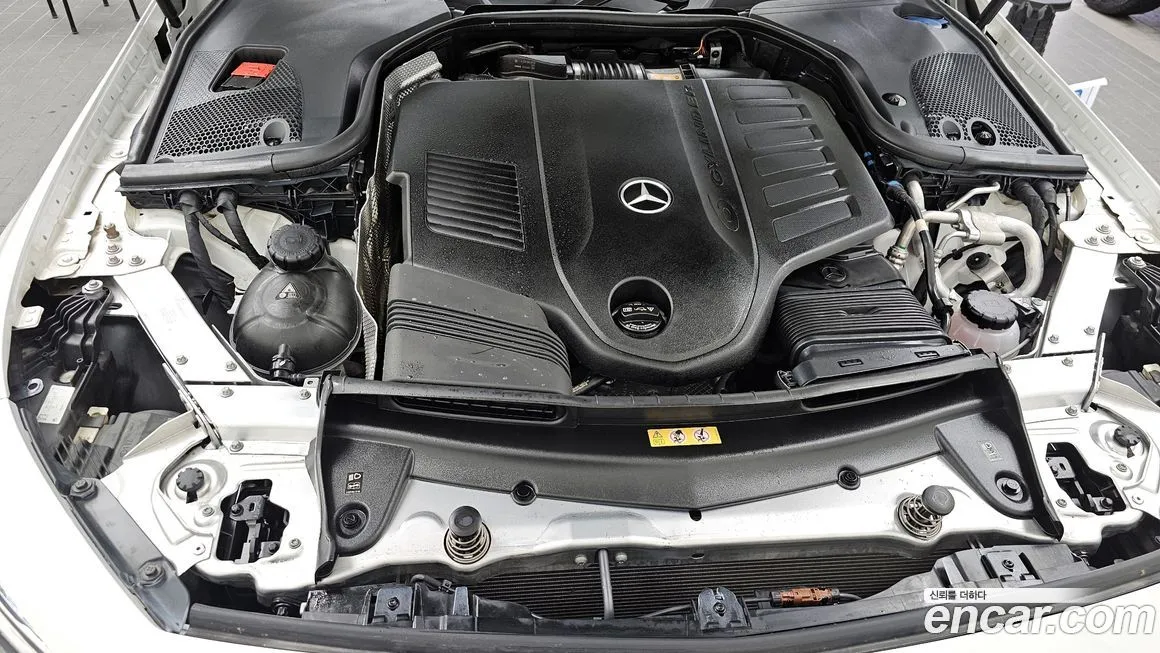 Mercedes-Benz CLS-Class — фото 6
