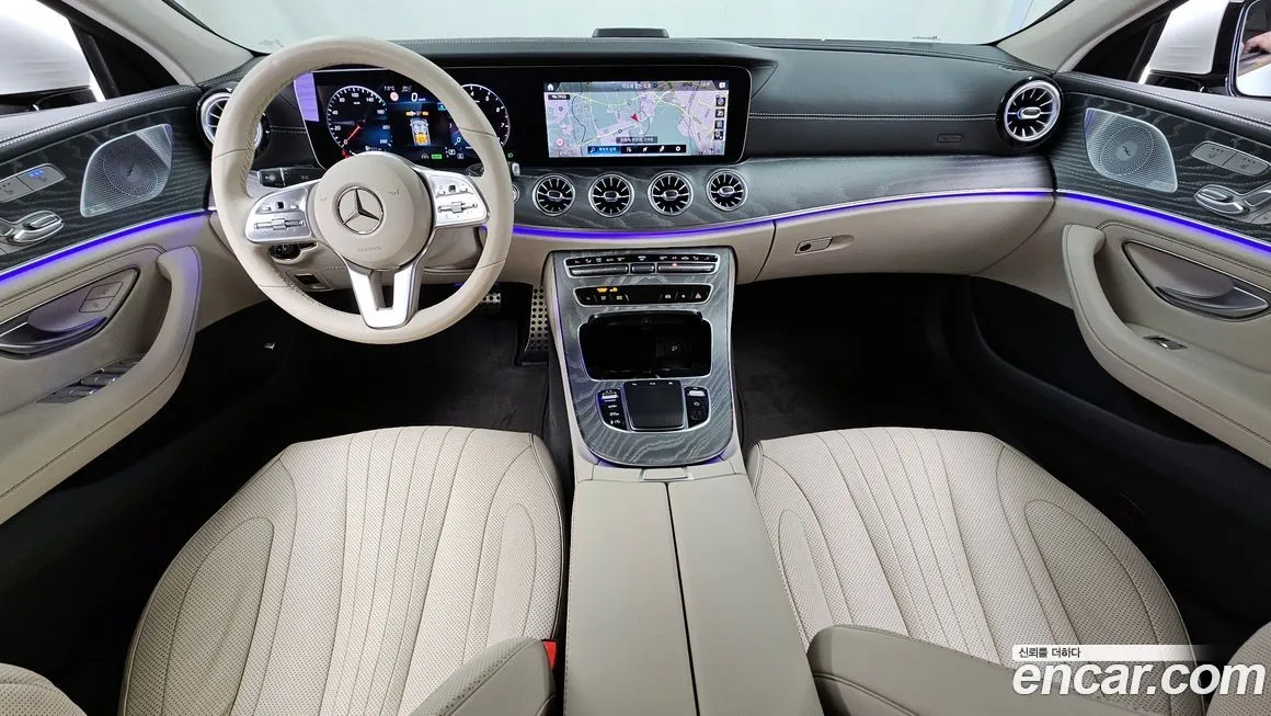 Mercedes-Benz CLS-Class — фото 8
