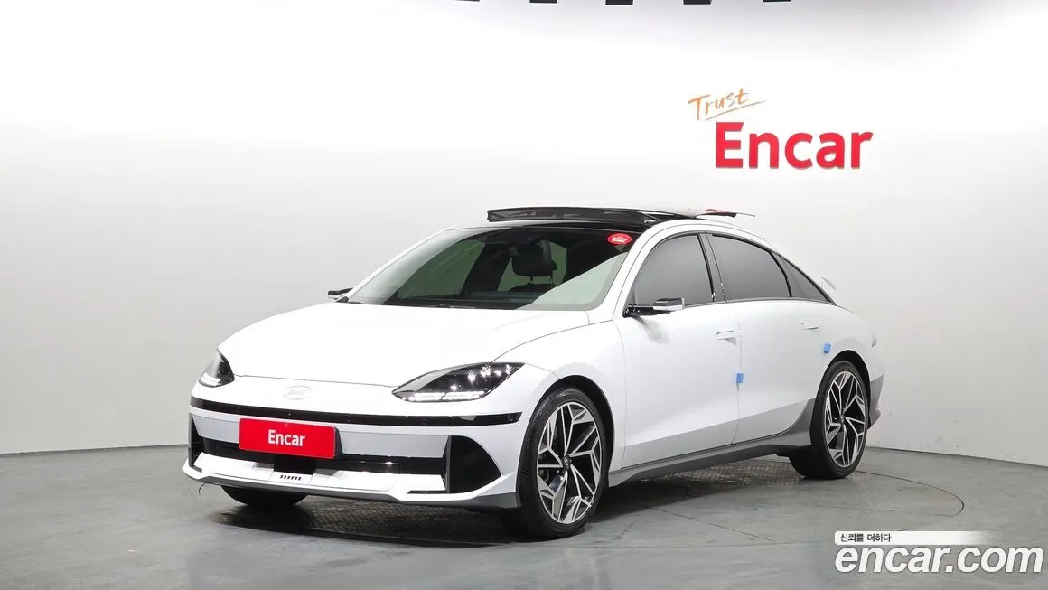 Hyundai Ioniq6 — фото 1